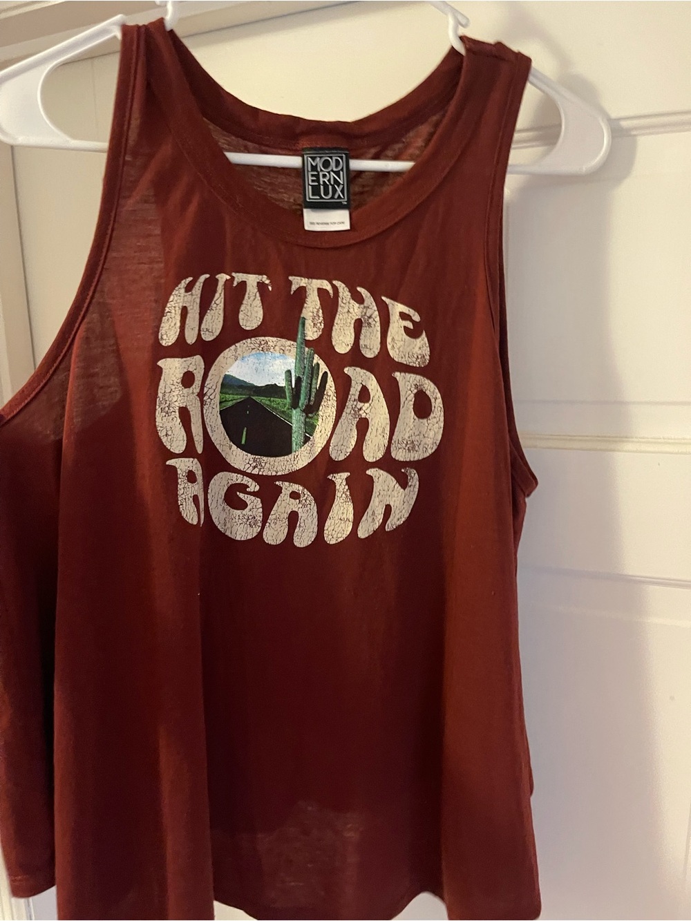 Modern Lux Rust Graphic Girls' Tank Top with Scenic Print